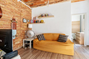 Beachside Bliss Charming 1-bedroom, Barceloneta